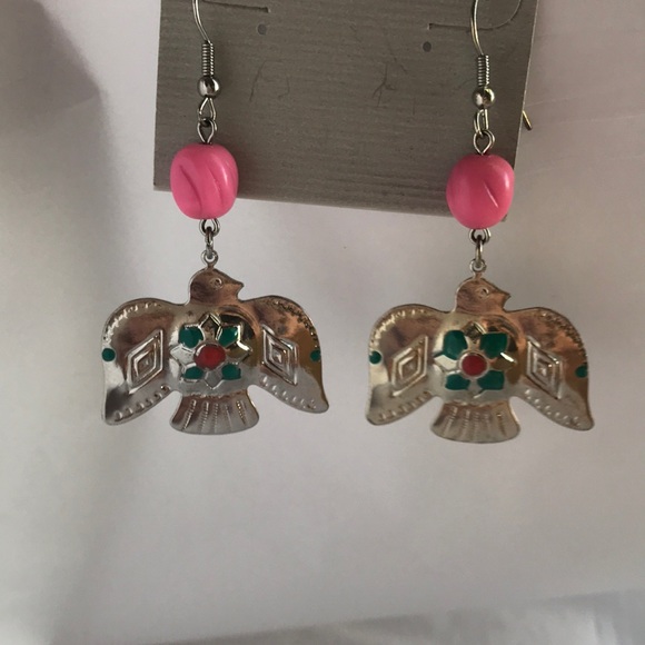 Ms Ashley Earrings - Picture 3 of 8